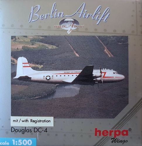 Herpa Wings United States Air Force C-54E/R5D4 1:500 - 512022