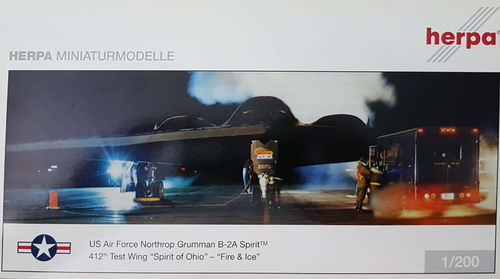 United States Air Force B-2A Spirit 1:200 - "Spirit of Ohio" - "Fire and Ice" 553919